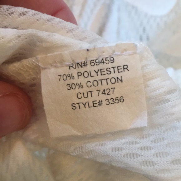 J. Valdi swimsuit coverup in medium - Picture 13 of 13